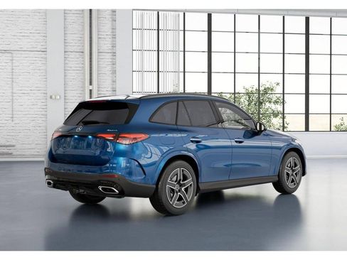 New 2025 Mercedes-Benz GLC 300 4MATIC image 21