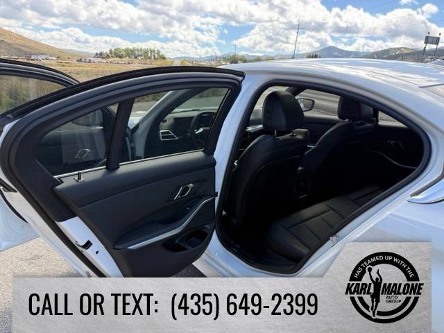 Used 2025 BMW 330i xDrive Sedan AWD/4WD image 26
