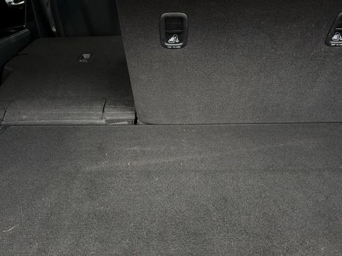 Used 2022 Kia Niro EX Premium image 33