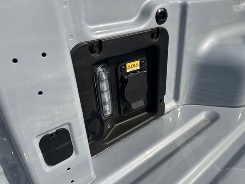 New 2025 Ford Maverick XLT w/ XLT Luxury Package image 12