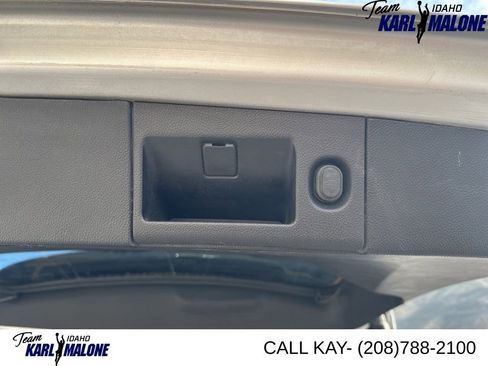 Used 2020 Chevrolet Suburban LT w/ Max Trailering Package AWD/4WD image 11