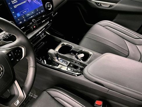 Used 2022 Lexus NX 350 F Sport w/ Towing Package (2000 Lbs) image 13