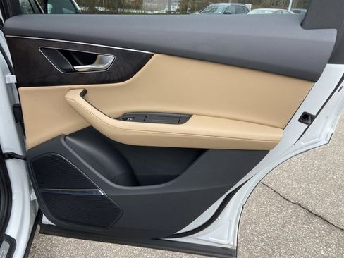 Certified 2023 Audi Q7 3.0T Premium Plus image 29