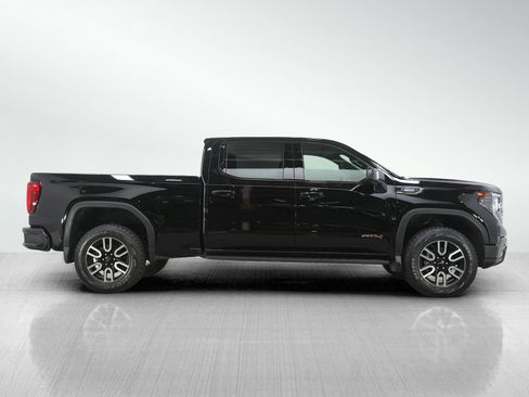 Used 2025 GMC Sierra 1500 AT4 w/ AT4 Premium Package image 6