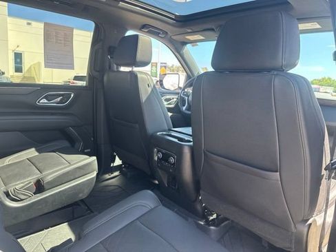 Certified 2023 Chevrolet Tahoe Z71 w/ Luxury Package AWD/4WD image 20