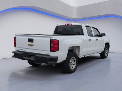 Used 2019 Chevrolet Silverado 1500 W/T w/ WT Convenience Package RWD image 3