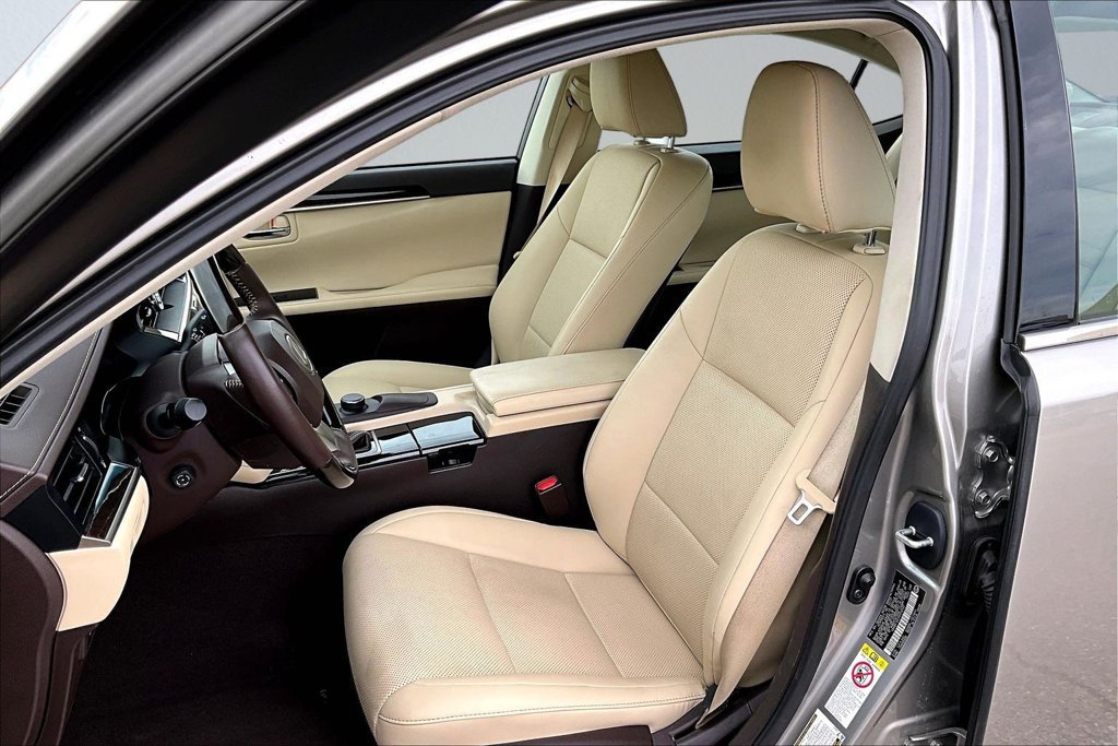 Used 2017 Lexus ES 350 w/ Premium Package FWD image 23