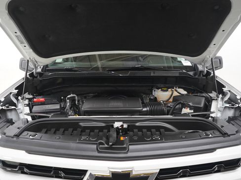 Used 2023 Chevrolet Silverado 1500 RST AWD/4WD image 32