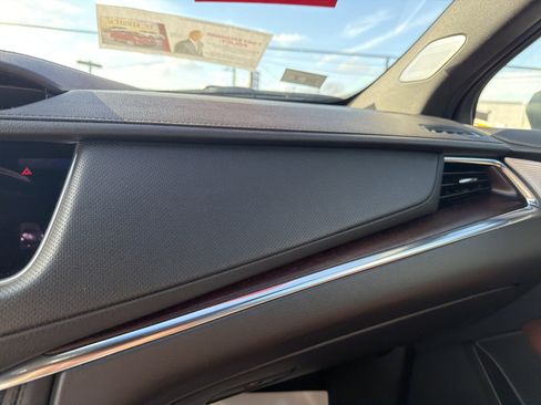 Used 2023 Cadillac XT5 Sportv image 22