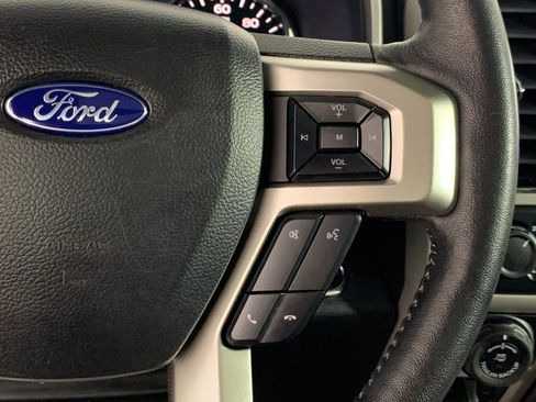 Used 2020 Ford F150 Lariat w/ Equipment Group 502A Luxury AWD/4WD image 21