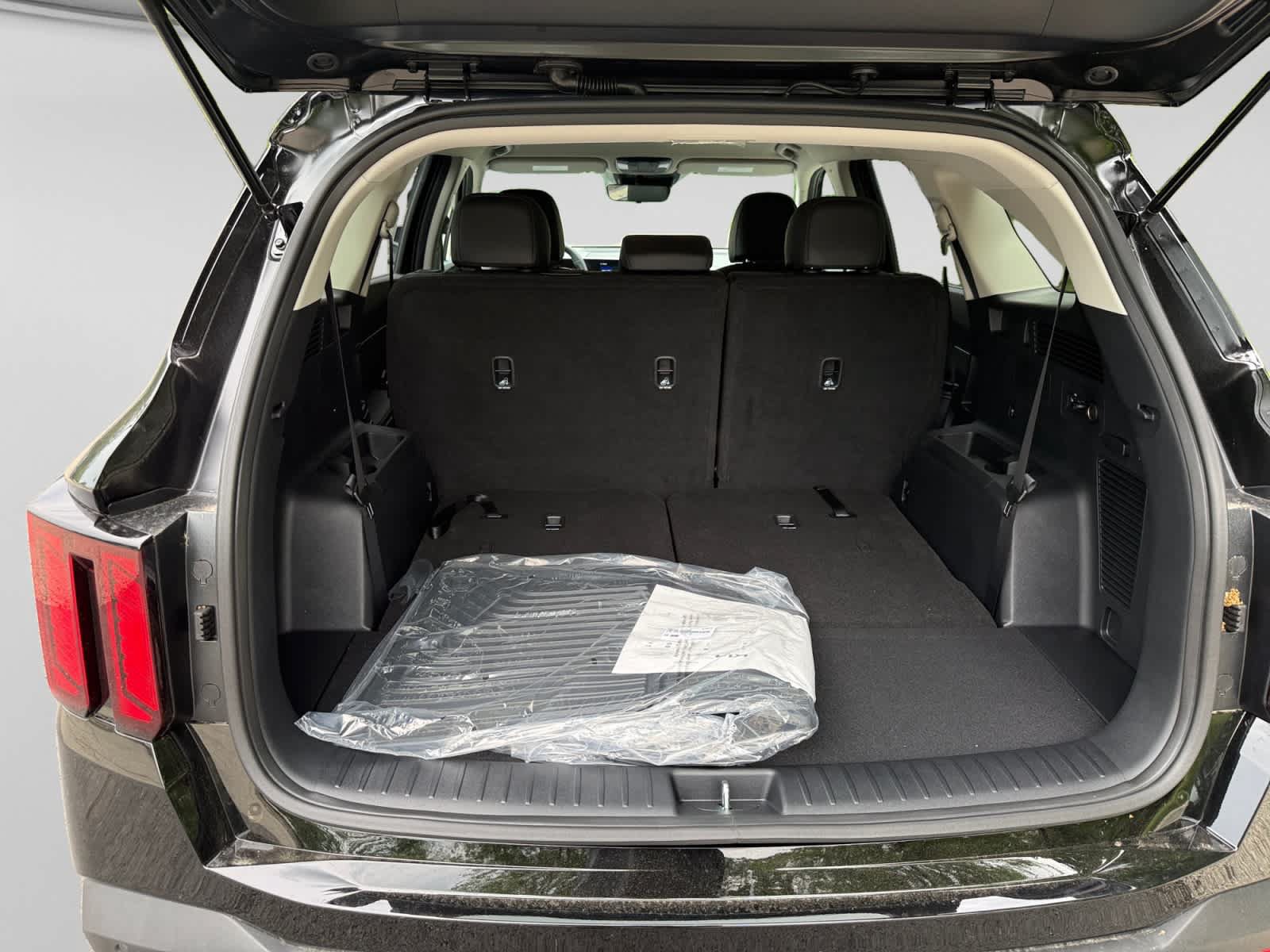 New 2026 Kia Sorento S AWD/4WD image 23