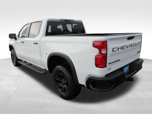 New 2026 Chevrolet Silverado 1500 ZR2 w/ LPO, Dark Essentials Package AWD/4WD image 4