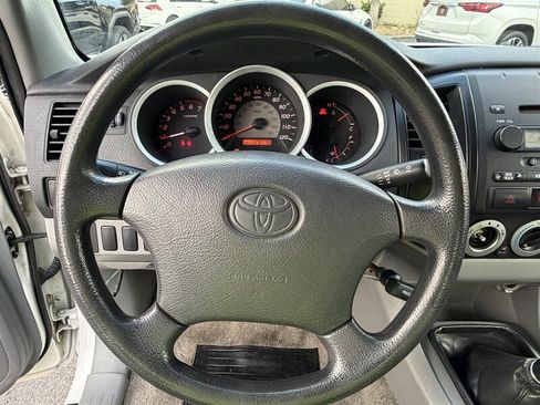 Used 2006 Toyota Tacoma PreRunner w/ Standard Pkg #2 RWD image 28