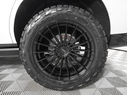 Used 2026 Cadillac Escalade Sport w/ Touring Package AWD/4WD image 34