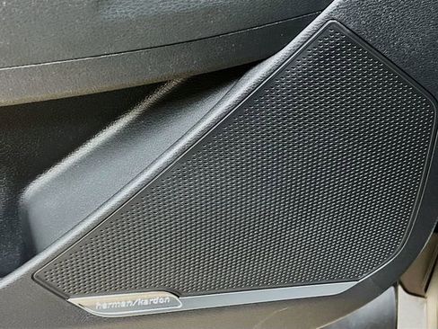 Certified 2025 Kia Sportage X-Line Prestige image 19