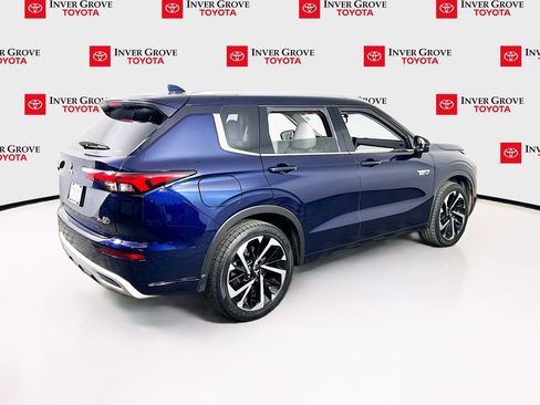 Used 2025 Mitsubishi Outlander SEL AWD/4WD image 5
