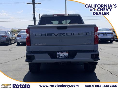 Used 2025 Chevrolet Silverado 1500 Custom w/ Turbomax Blackout Package AWD/4WD image 5