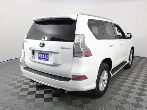 Used 2021 Lexus GX 460 Premium w/ Premium Package AWD/4WD image 29
