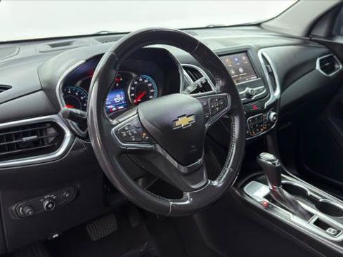 Used 2020 Chevrolet Equinox LT w/ Driver Convenience Package FWD image 26
