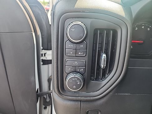 Used 2021 Chevrolet Silverado 1500 W/T w/ WT Fleet Convenience Package AWD/4WD image 12