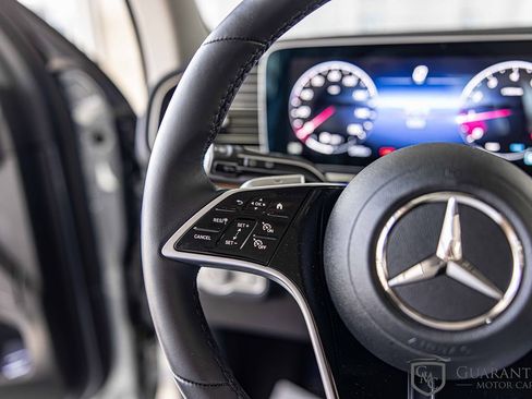 Used 2025 Mercedes-Benz GLE 350 4MATIC image 24