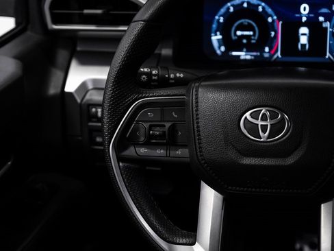 Used 2024 Toyota Tacoma TRD Sport image 22