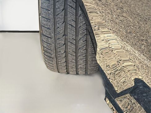 Used 2025 BMW 330i Sedan image 43