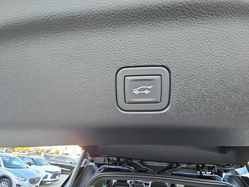 New 2026 GMC Yukon XL Denali w/ Sun & Power Step Package image 43