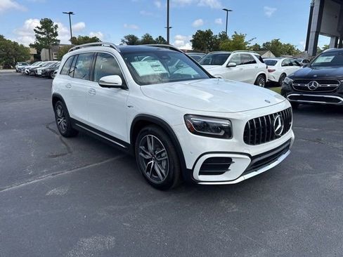New 2025 Mercedes-Benz GLB 35 AMG 4MATIC image 8