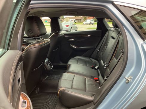 Used 2015 Chevrolet Impala LTZ image 12