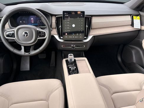 New 2026 Volvo XC90 B5 Plus image 16