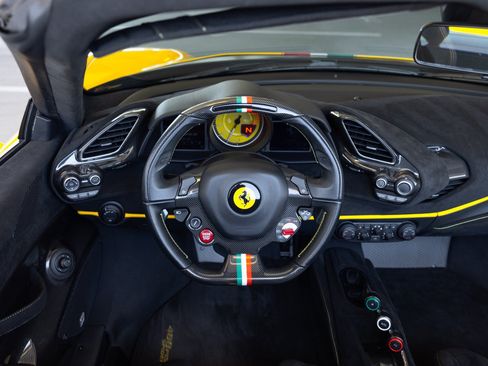 Used 2020 Ferrari 488 Pista Spider RWD image 49