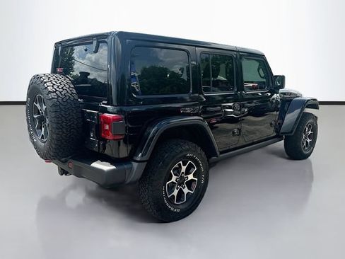 Used 2021 Jeep Wrangler Unlimited Rubicon AWD/4WD image 6