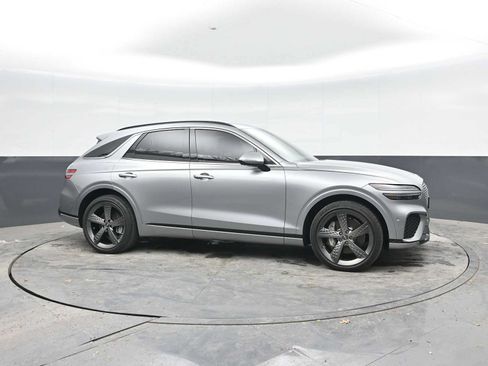 Used 2024 Genesis GV70 2.5T w/ Sport Prestige Package AWD/4WD image 8