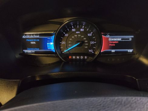 Used 2018 Ford Explorer Limited AWD/4WD image 23