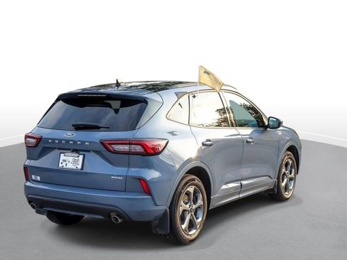 Used 2024 Ford Escape ST-Line w/ Tech Pack #1 AWD/4WD image 8