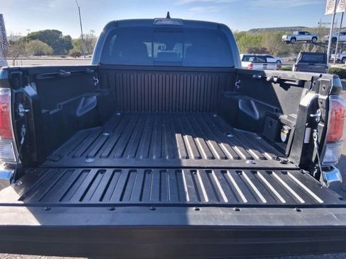 Certified 2023 Toyota Tacoma TRD Off-Road image 8