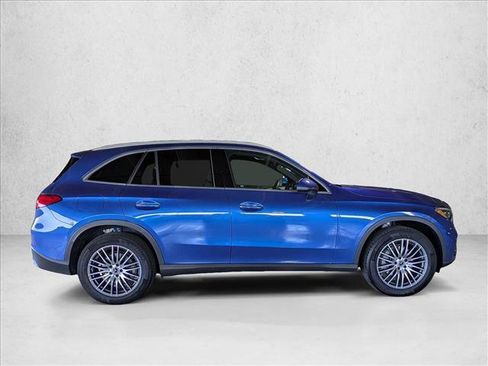 Certified 2026 Mercedes-Benz GLC 300 image 7
