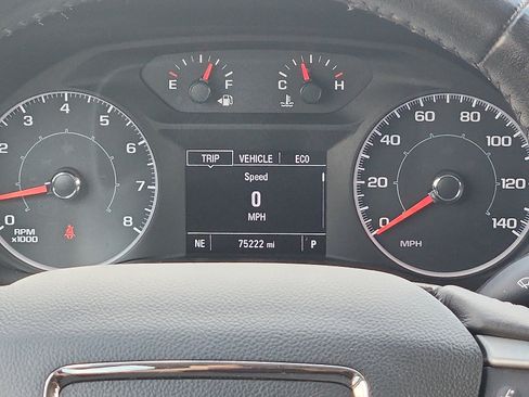 Used 2019 GMC Acadia SLE image 14