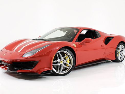 Certified 2019 Ferrari 488 Pista Spider RWD image 64