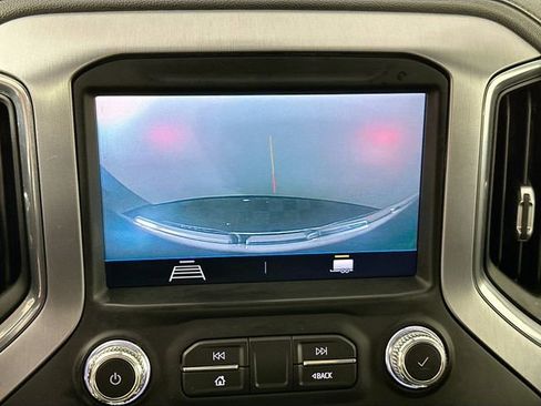 Used 2022 GMC Sierra 1500 Elevation image 12