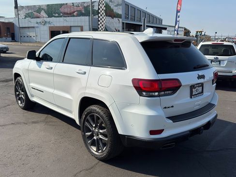 Used 2018 Jeep Grand Cherokee High Altitude AWD/4WD image 8