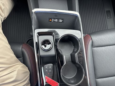 New 2026 Chevrolet Equinox RS image 22