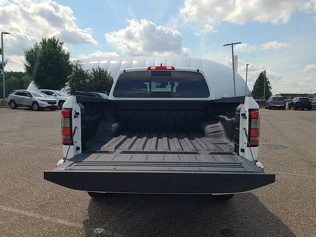 Used 2025 Nissan Frontier PRO-4X AWD/4WD image 31