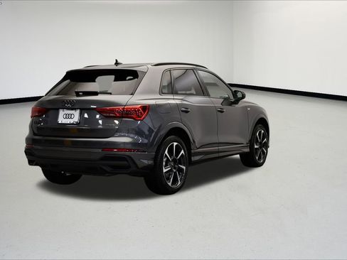 Used 2025 Audi Q3 2.0T Premium Plus w/ Premium Plus Package image 5