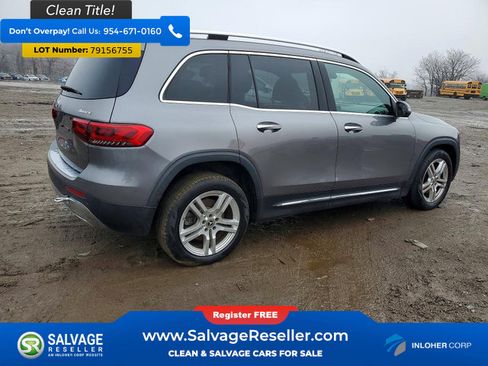 Used 2020 Mercedes-Benz GLB 250 Sport Utility Vehicle w/ Premium Package image 4