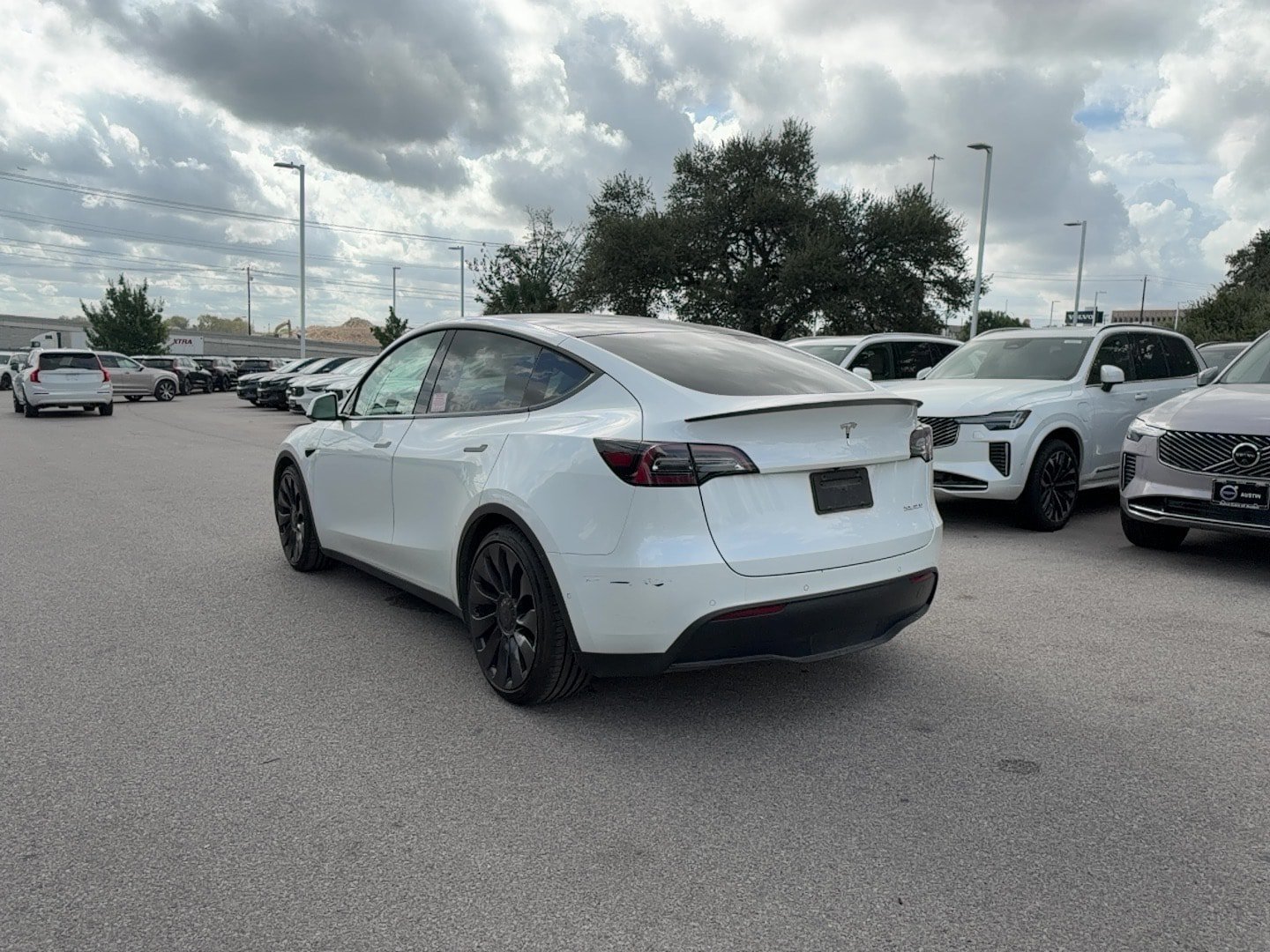 Used 2021 Tesla Model Y Performance AWD/4WD image 4