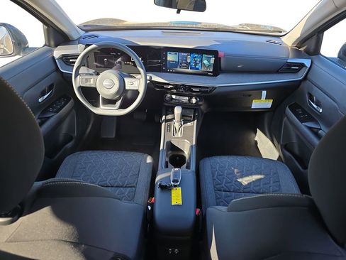 New 2026 Nissan Kicks SV image 12