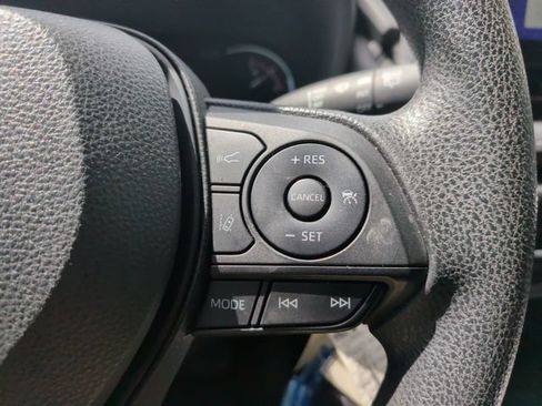 Used 2023 Toyota RAV4 LE FWD image 20