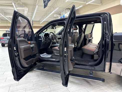 Used 2018 Ford F150 King Ranch w/ Equipment Group 601A Luxury image 14